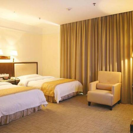Wanxing Hotel Chao Yang Square Branch Nanning Exterior foto
