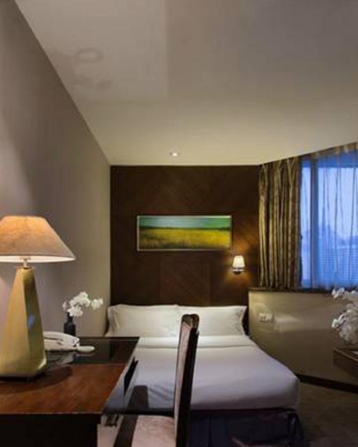 Wanxing Hotel Chao Yang Square Branch Nanning Exterior foto